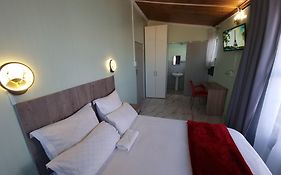 Ojong'S Guesthouse Kraaifontein - Eikendel